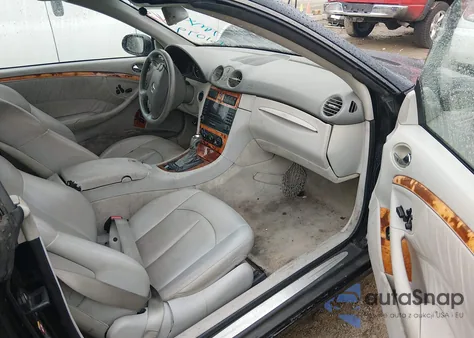 2005 Mercedes-Benz Clk 320 из США, поврежденный, VIN WDBTK65JX5F161079